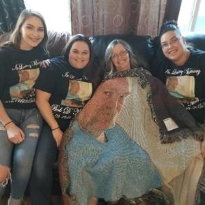 Meet your Posher, Abby